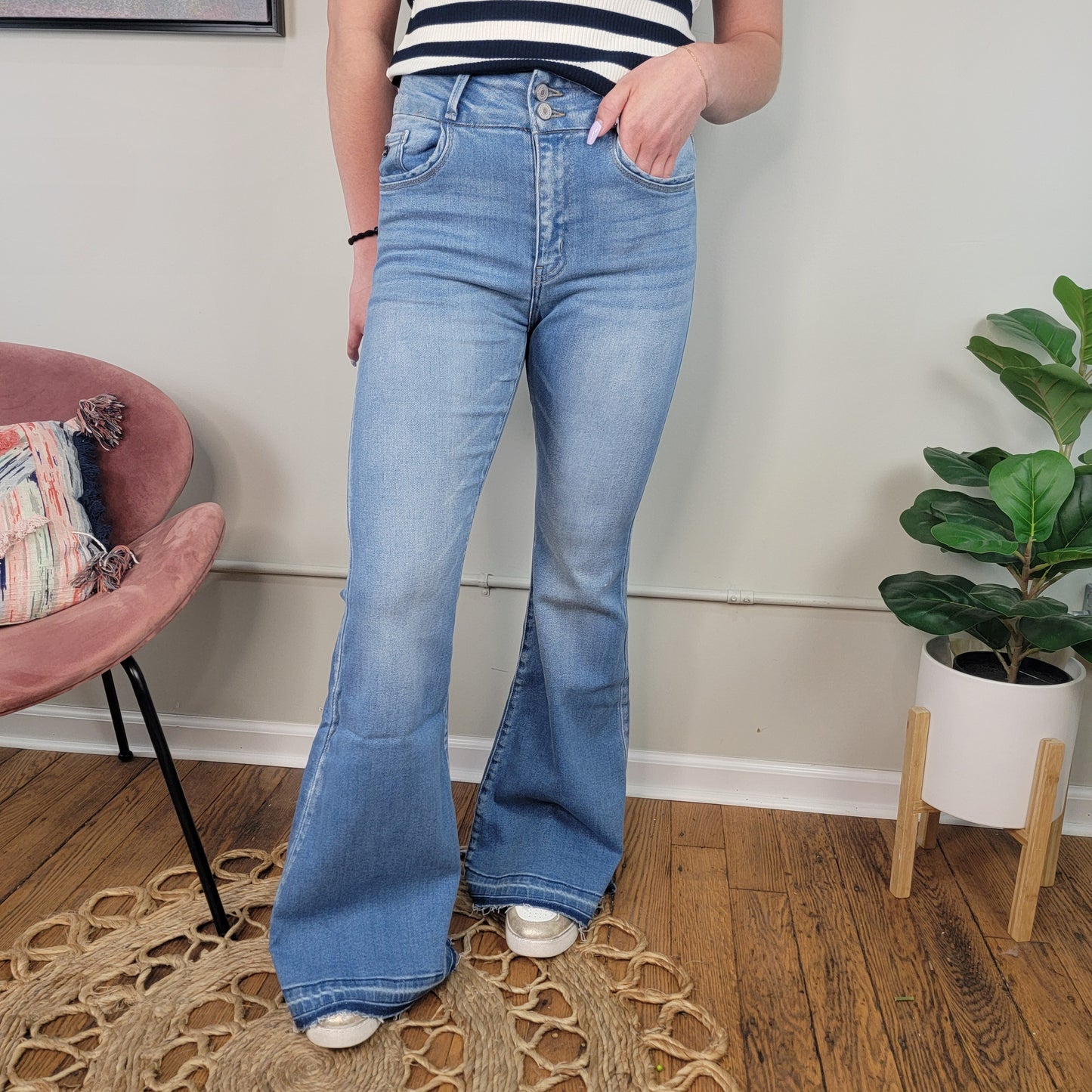 Nellie Flares