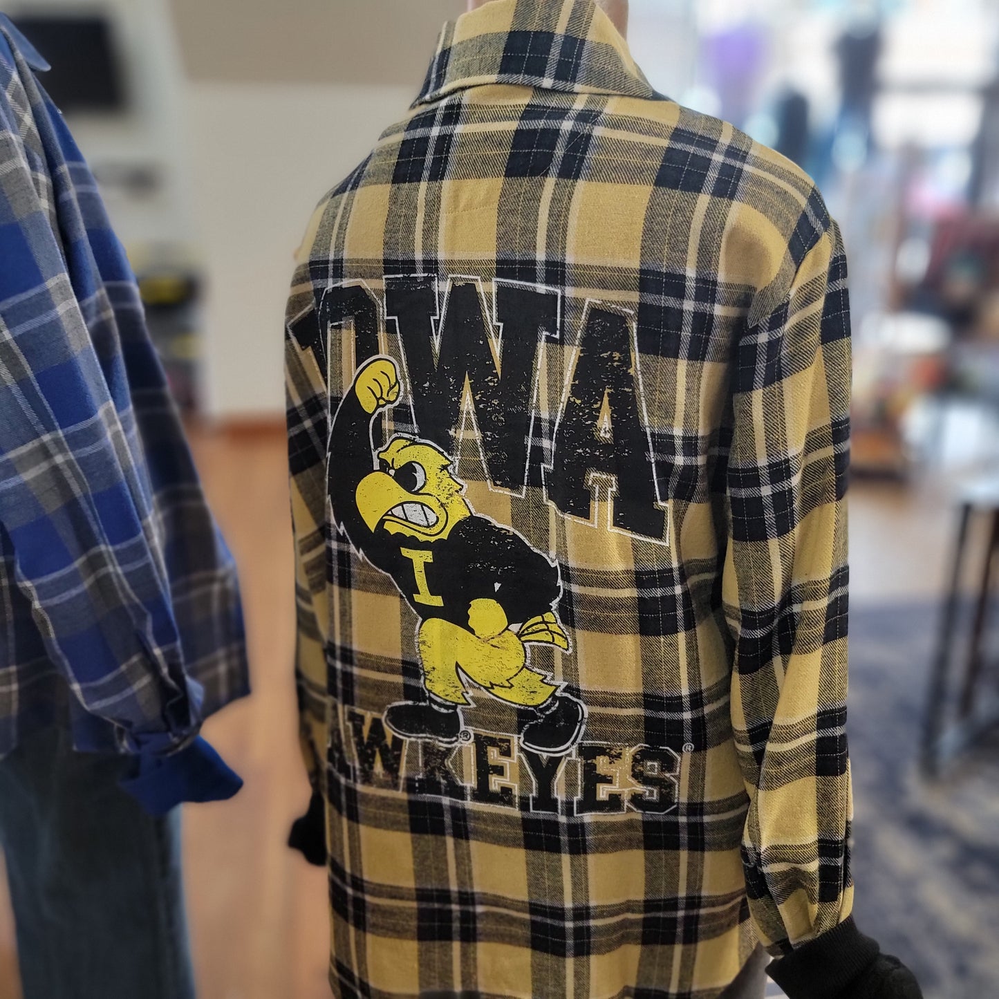 Hawkeye Plaid