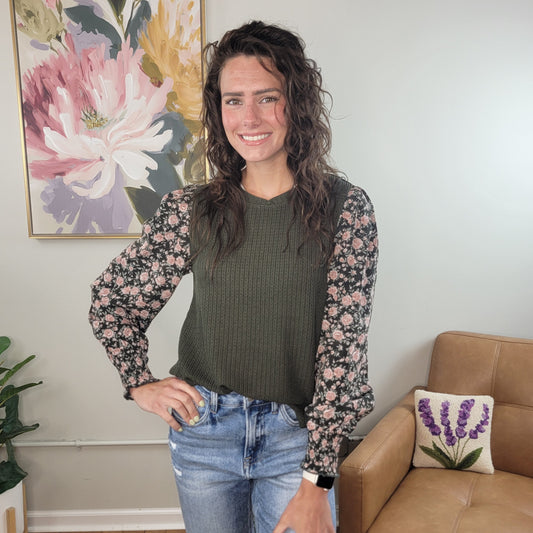 Maple Floral Sleeve Blouse