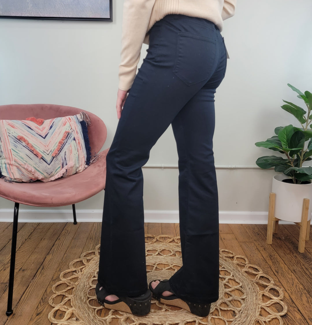 Amanda Bootcut Jeans