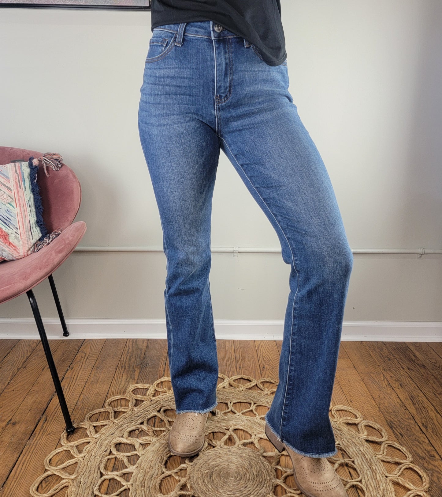 Momentous Bootcut Jeans from Lovervet
