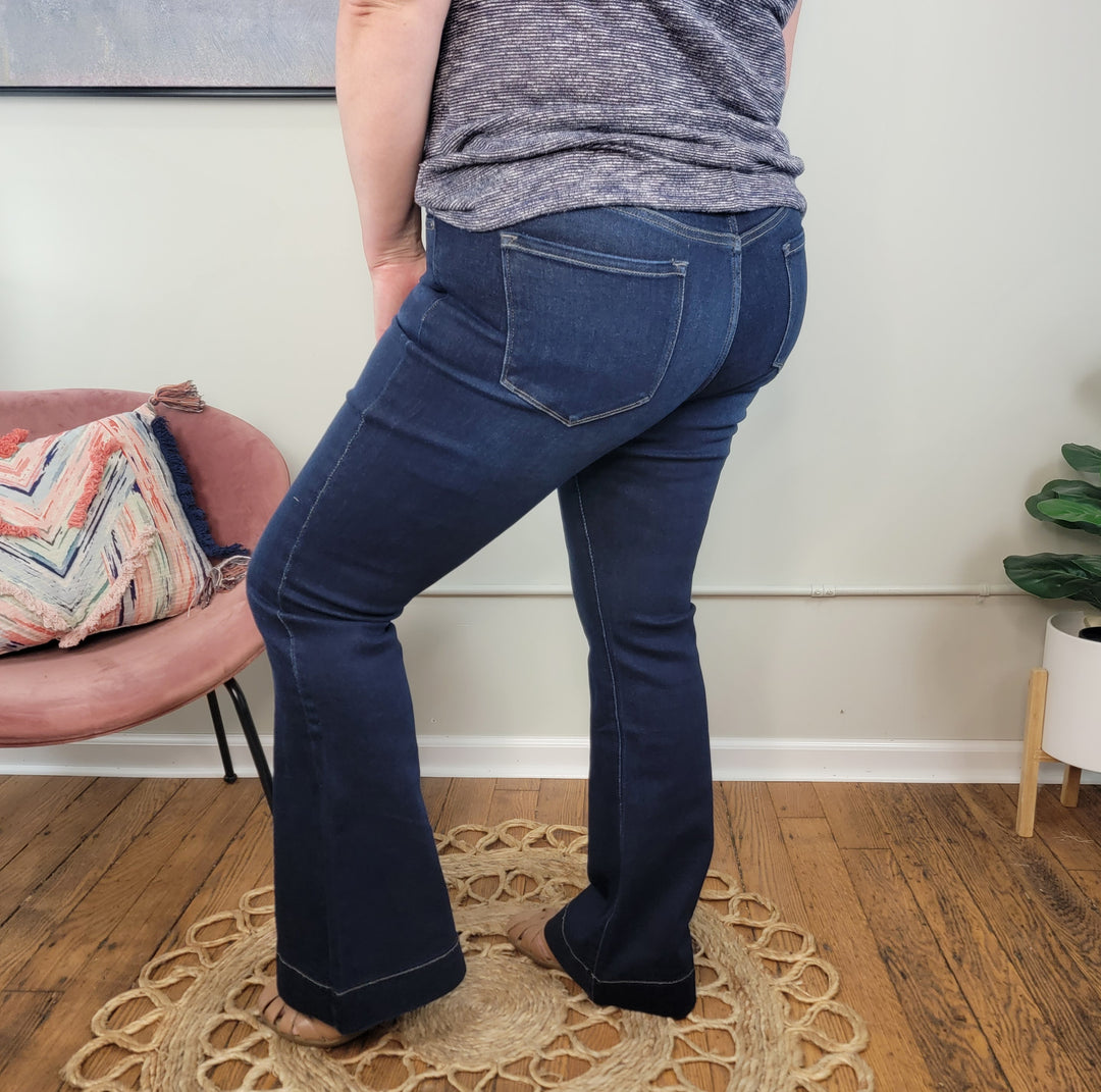 Maven High Rise Flares from KanCan