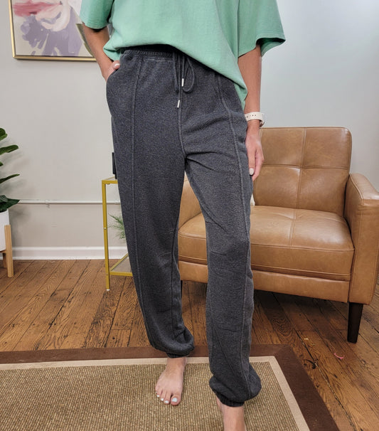 Saylor Joggers
