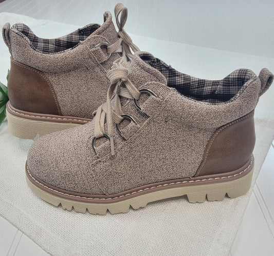 Campfire Boot from Corky