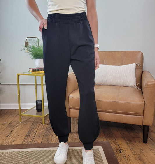 Mara Black Joggers