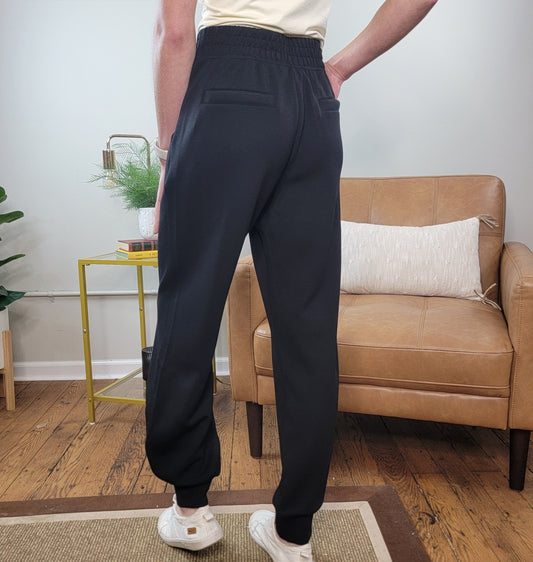 Mara Black Joggers
