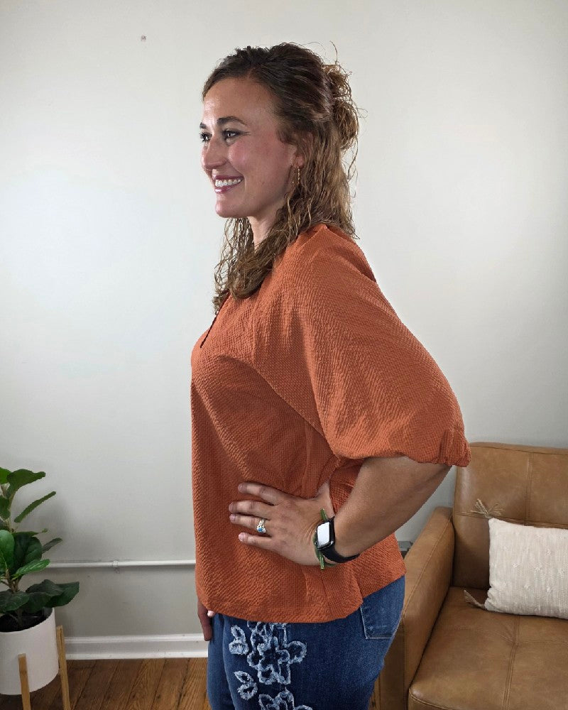 Amber Textured 3/4 Sleeve Blouse