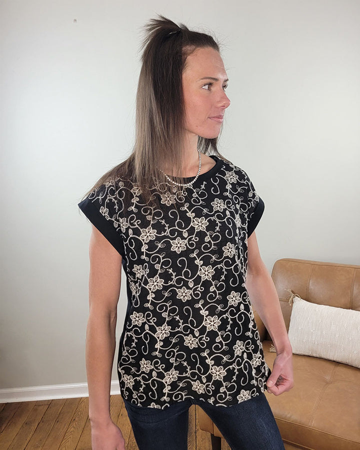 Rita Embroidered Blouse