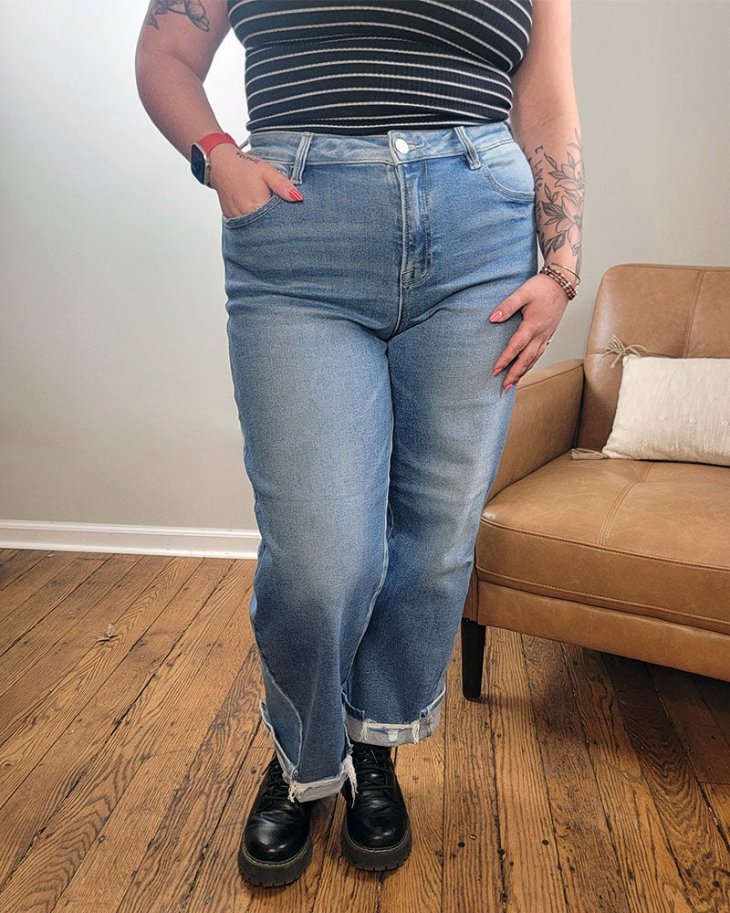 Astrid Slouchy Crop Barrel Jeans From Risen